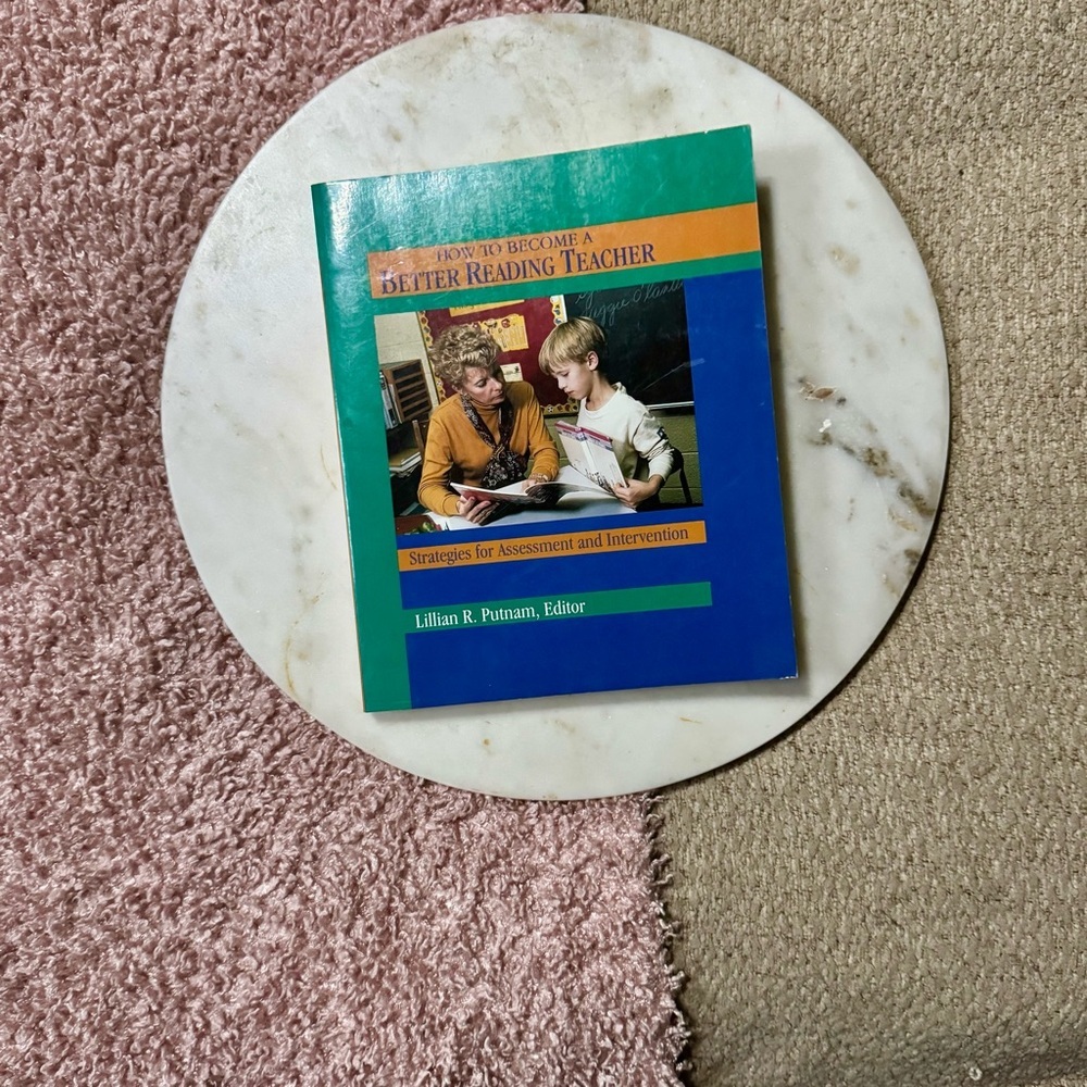 How to Become a Better Reading Teacher Book